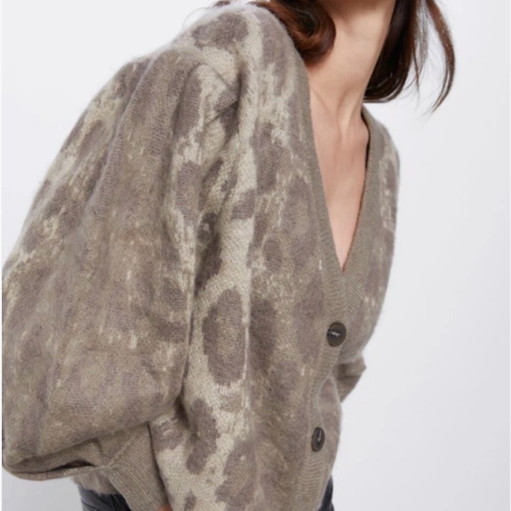 Zara Women's Cardigan - Brown Pattern